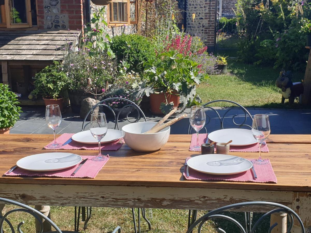 Delightful Cottage On The River Adur Close To Brighton & The Downs No Dogs Sorry Upper Beeding Экстерьер фото